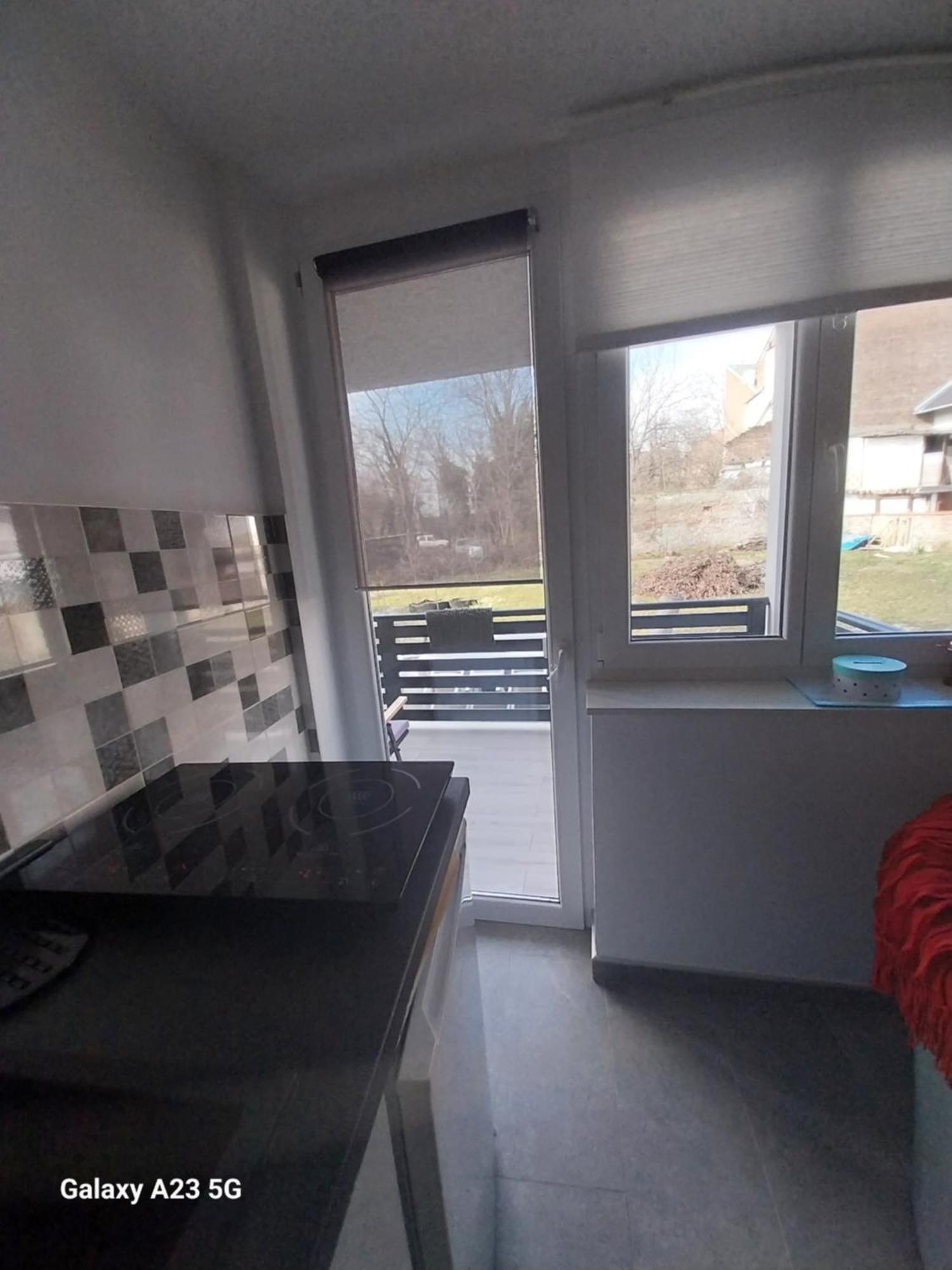 Apartman Bloom Apartment Osijek Bagian luar foto