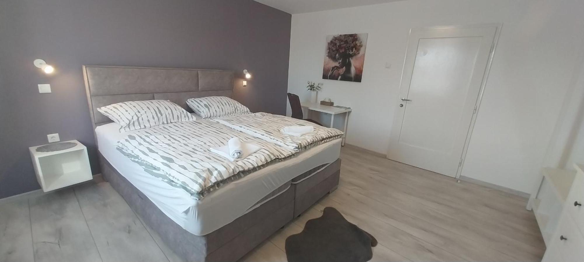 Apartman Bloom Apartment Osijek Bagian luar foto