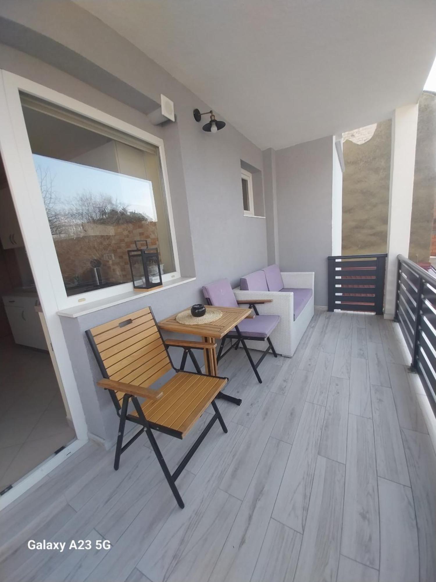 Apartman Bloom Apartment Osijek Bagian luar foto