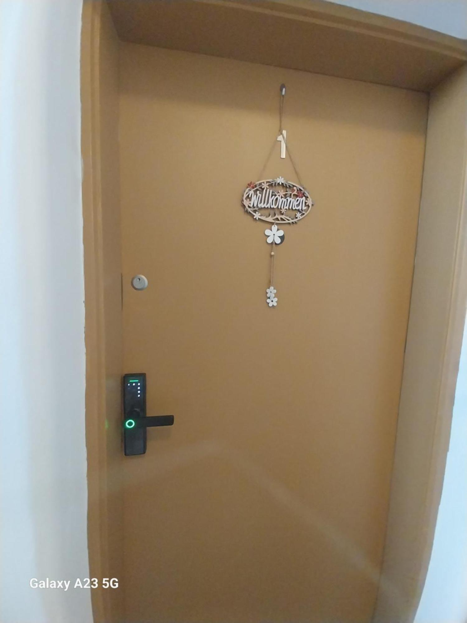 Apartman Bloom Apartment Osijek Bagian luar foto